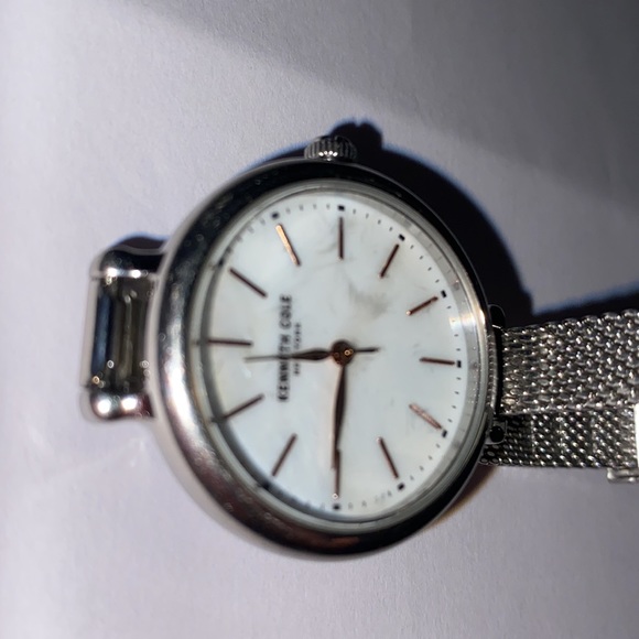 Kenneth Cole New York Women’s Watch - Picture 6 of 6
